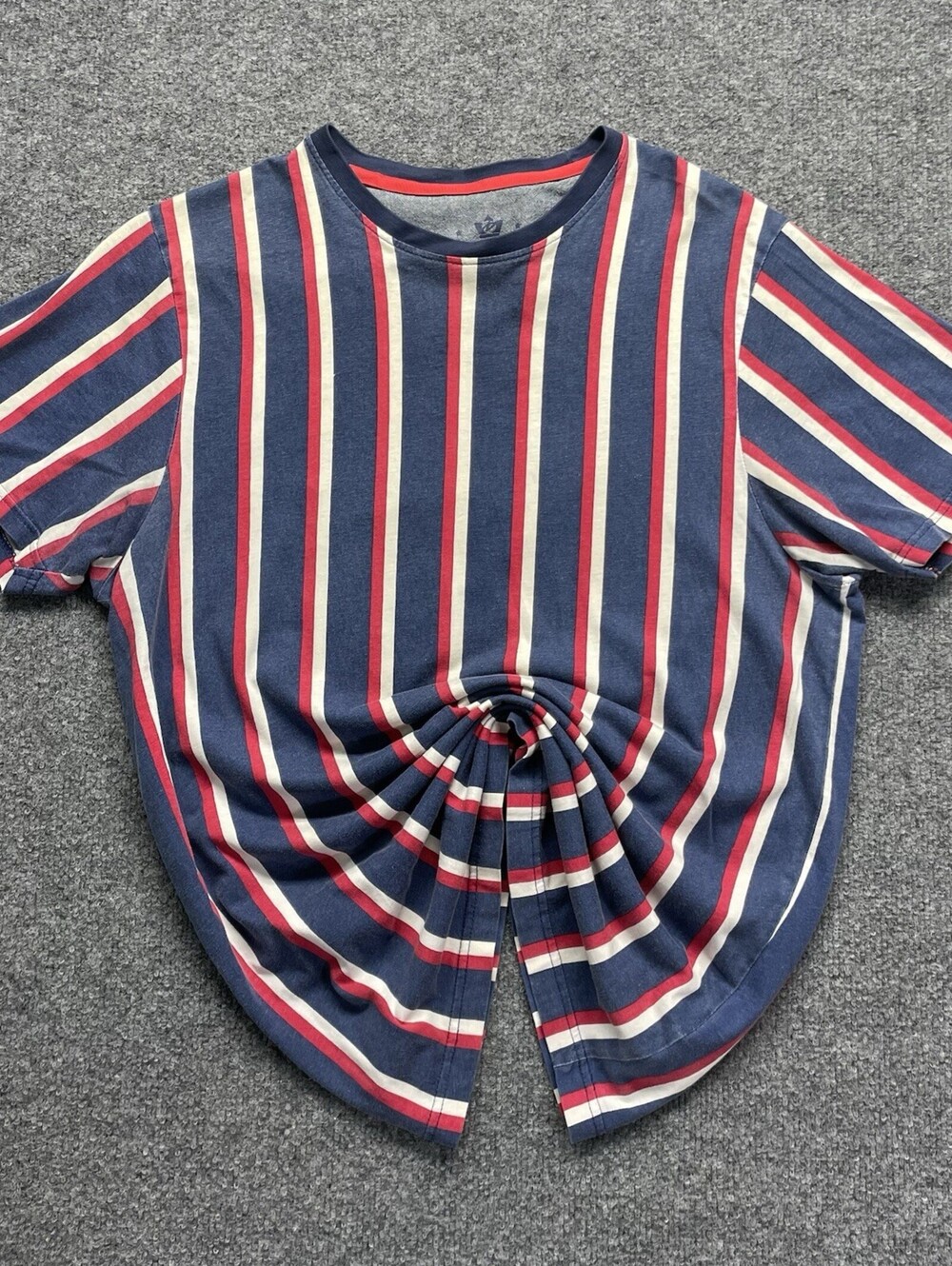 Drill Clothing Men’s Large Striped T-Shirt Navy Red White Vertical Stripe USA